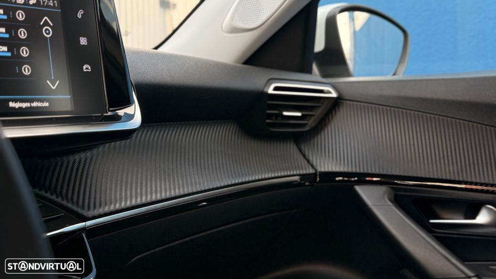 Peugeot 2008 1.5 BlueHDi Allure - 12