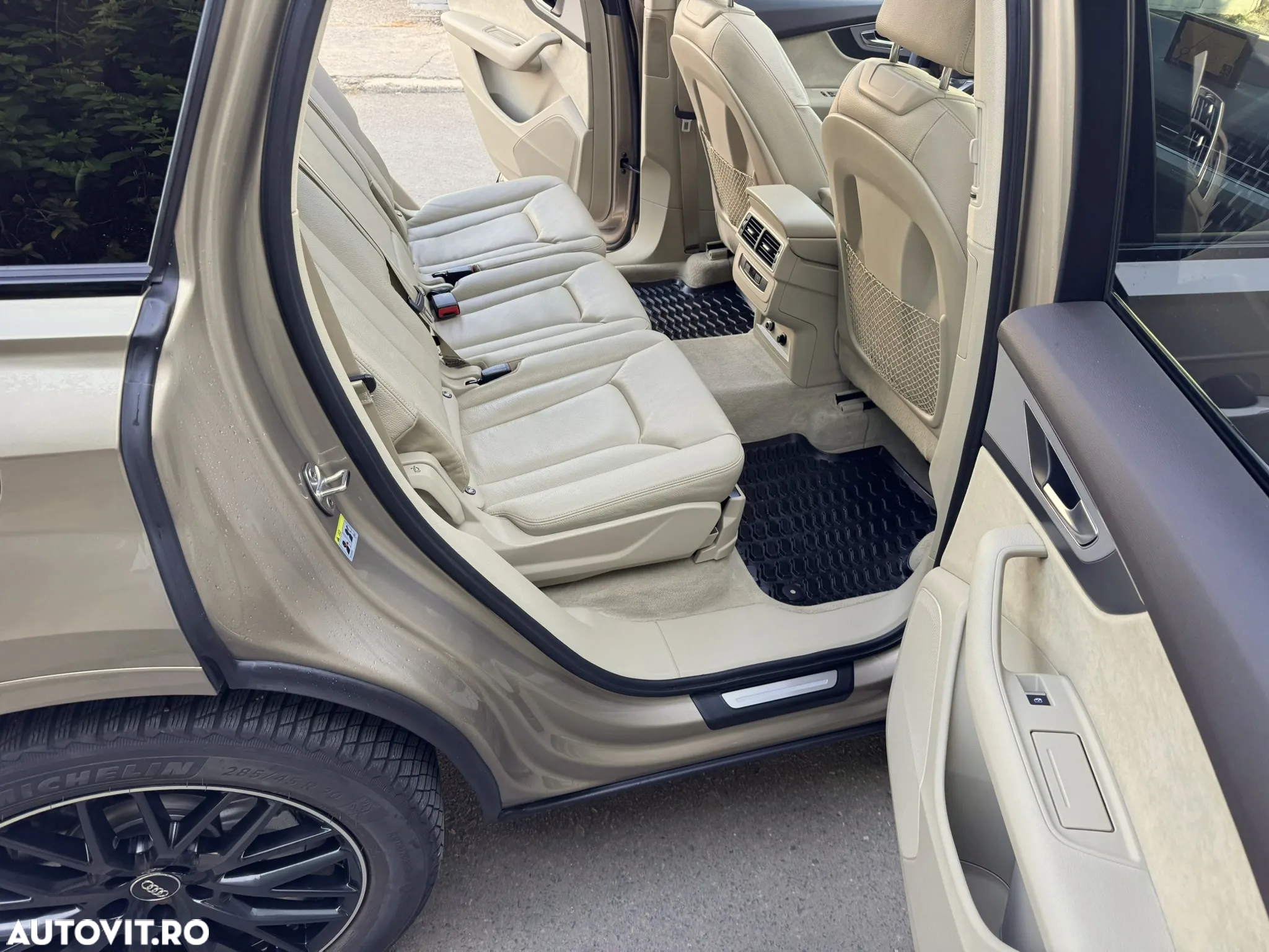 Audi Q7 3.0 TDI e-tron quattro tiptronic - 24