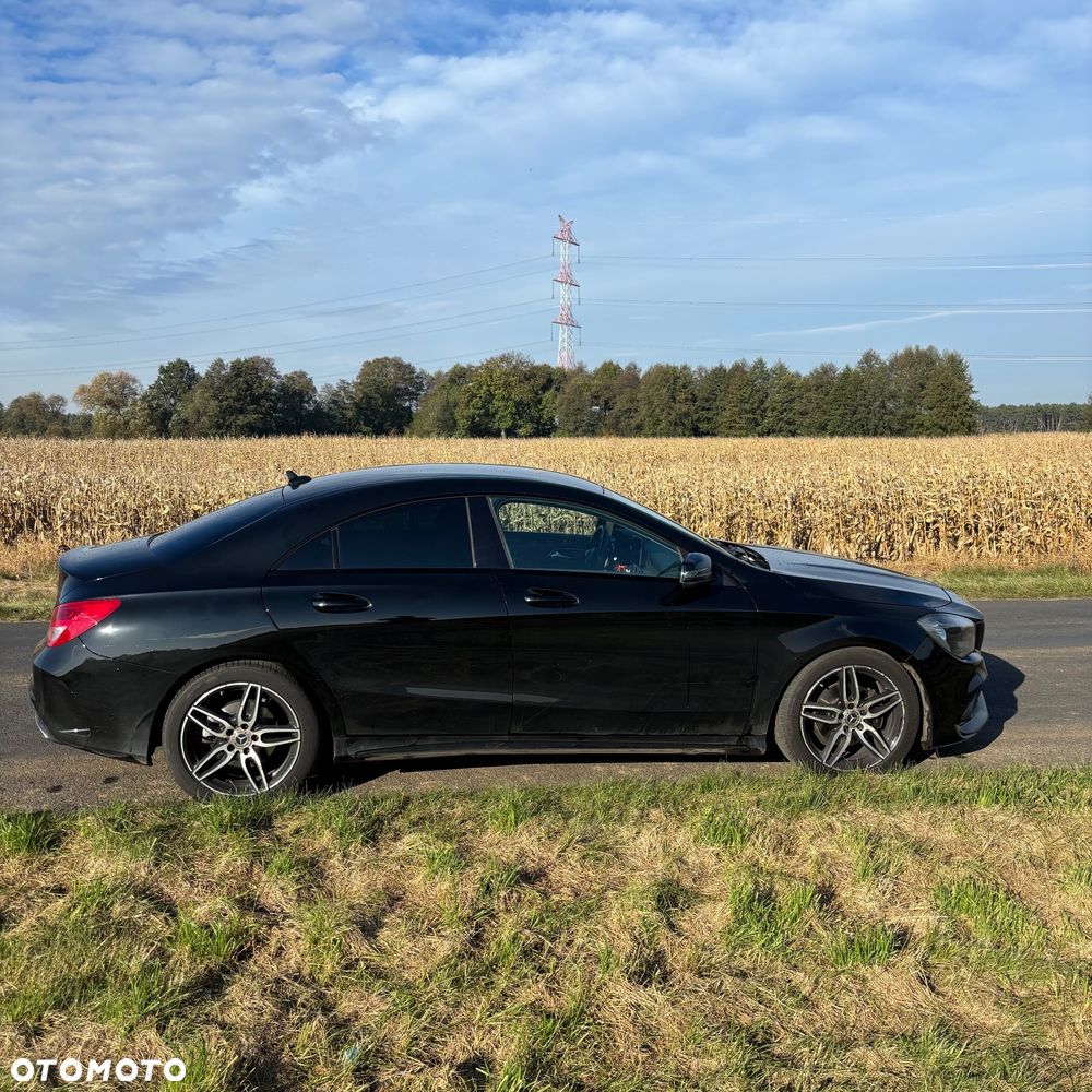 Mercedes-Benz CLA 200 d 7G-DCT AMG Line - 5