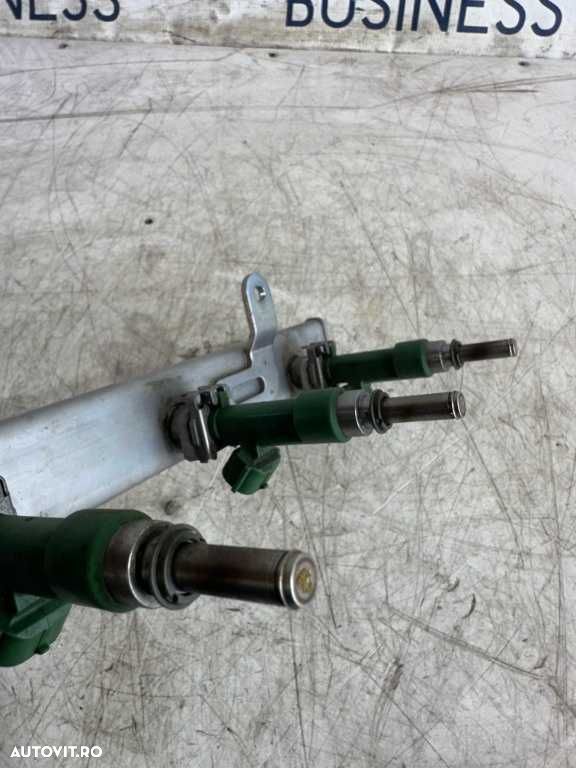Dezmembrari Rampa injectoare DACIA LOGAN 3 cod piesa 175204021r - 3