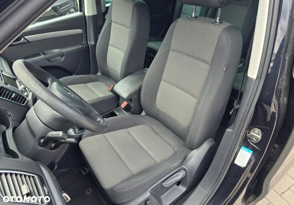 Volkswagen Sharan - 13