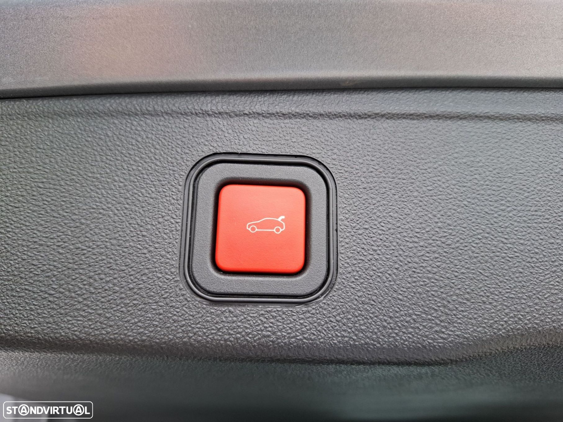 Jeep Avenger 1.2 GSE T3 Longitude - 29