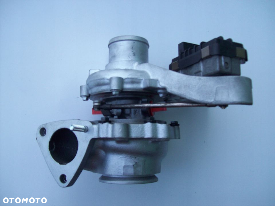 TURBINA TURBOSPRĘŻARKA GARRETT 798128 798128-5006S - 3