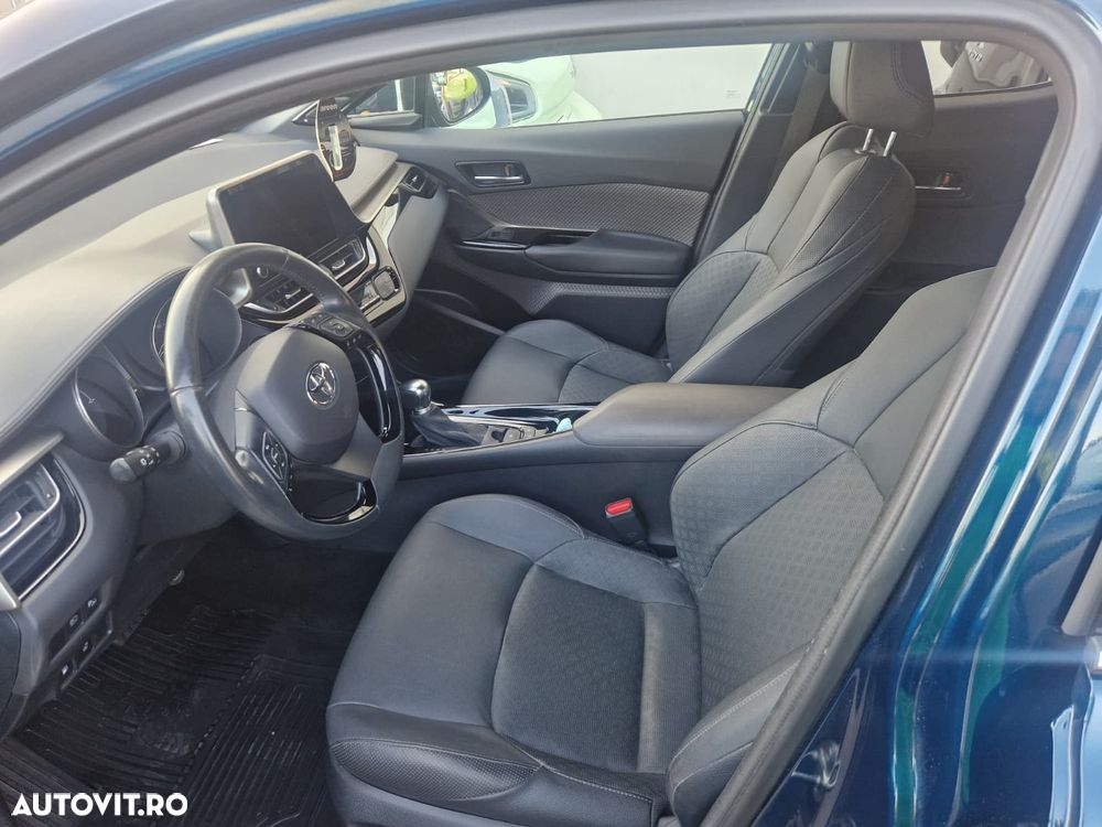 Toyota C-HR 2.0 HSD 184 CP 4x2 CVT C-lassy bi-tone - 9