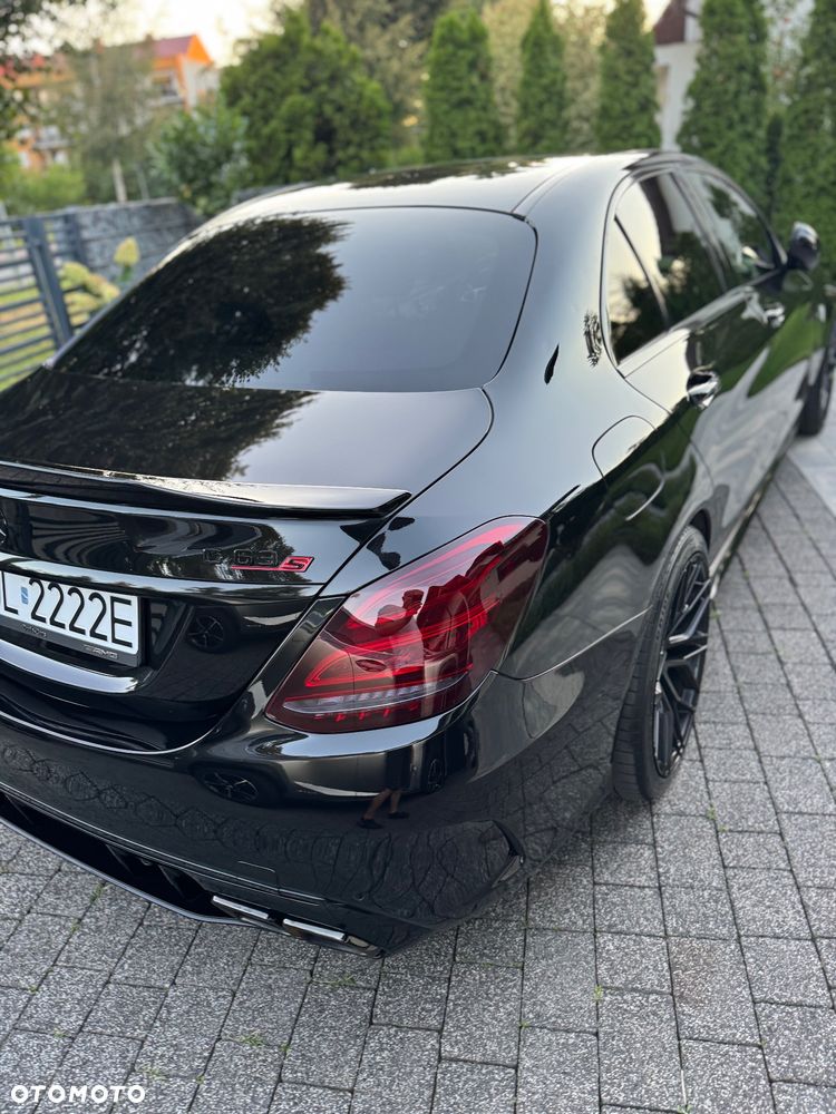 Mercedes-Benz Klasa C AMG 63 - 3