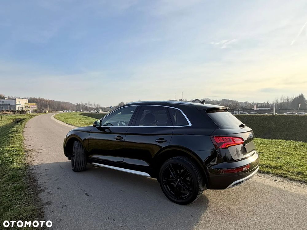 Audi Q5 2.0 TDI Quattro Design S tronic - 4