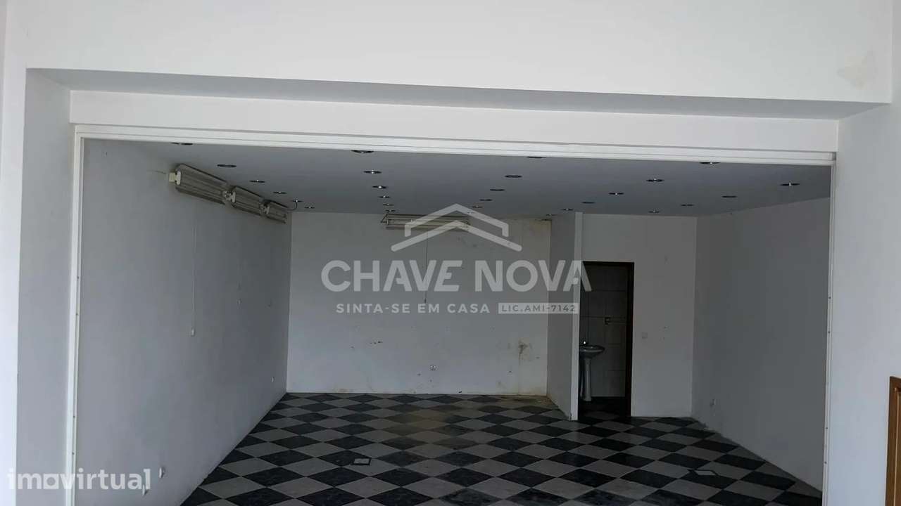 Loja com Elevado Potencial Comercial em Fiães - Grande imagem: 4/7
