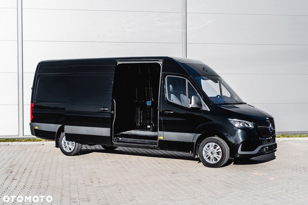 Mercedes-Benz Sprinter - 2