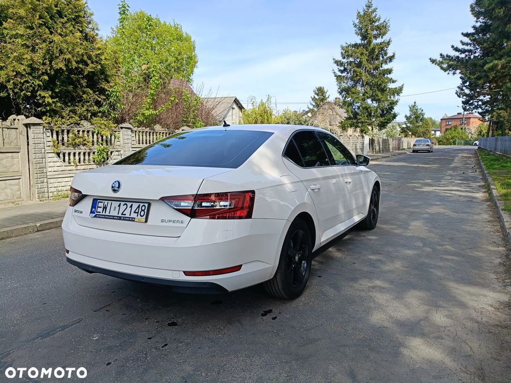 Skoda Superb - 4