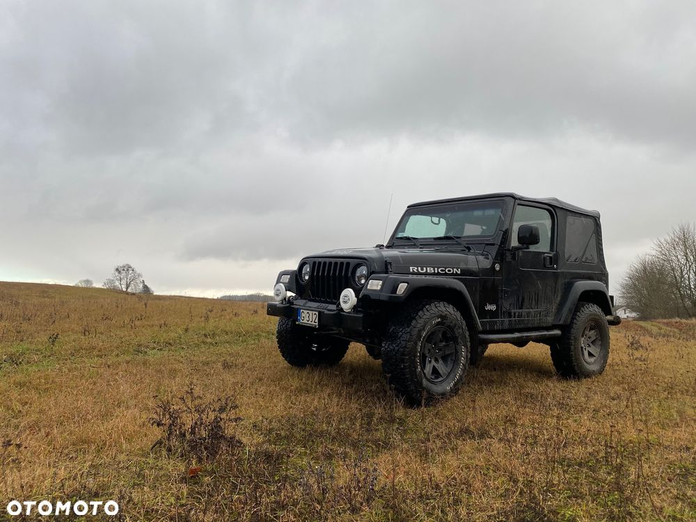 Jeep Wrangler - 10
