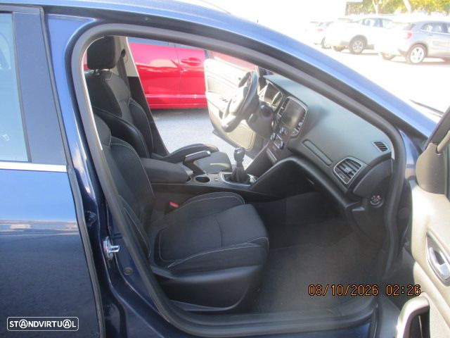Renault Mégane 1.5 dCi Bose Edition - 8