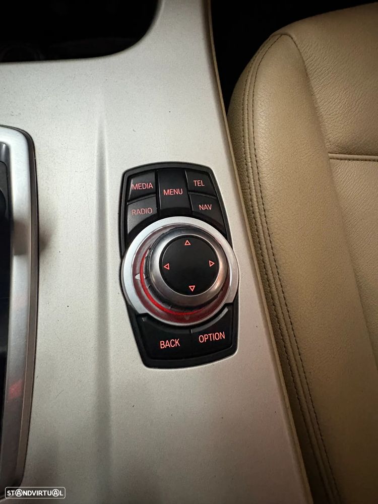 BMW X4 20 d xDrive Auto - 22