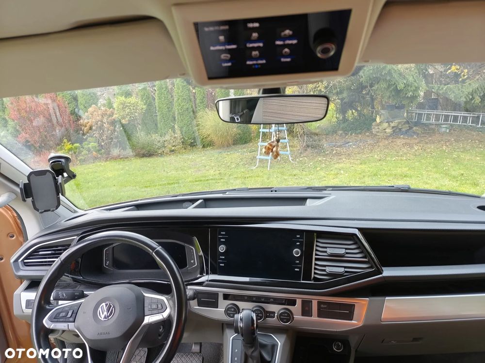 Volkswagen California - 11