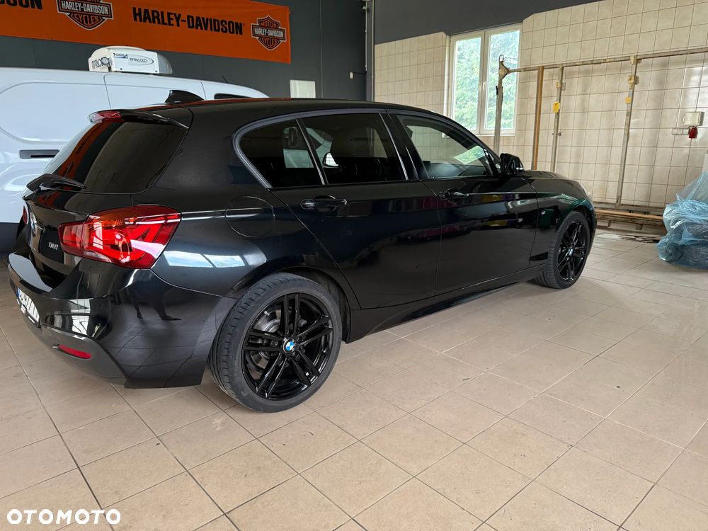 BMW Seria 1 118i GPF M Sport Shadow - 16