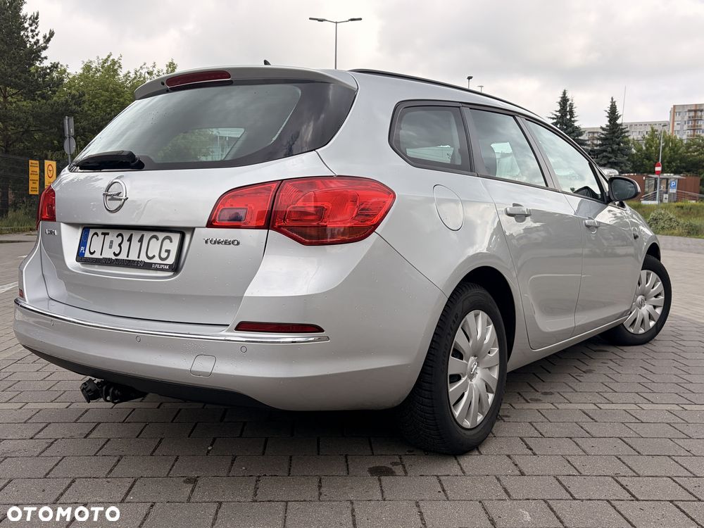 Opel Astra - 4