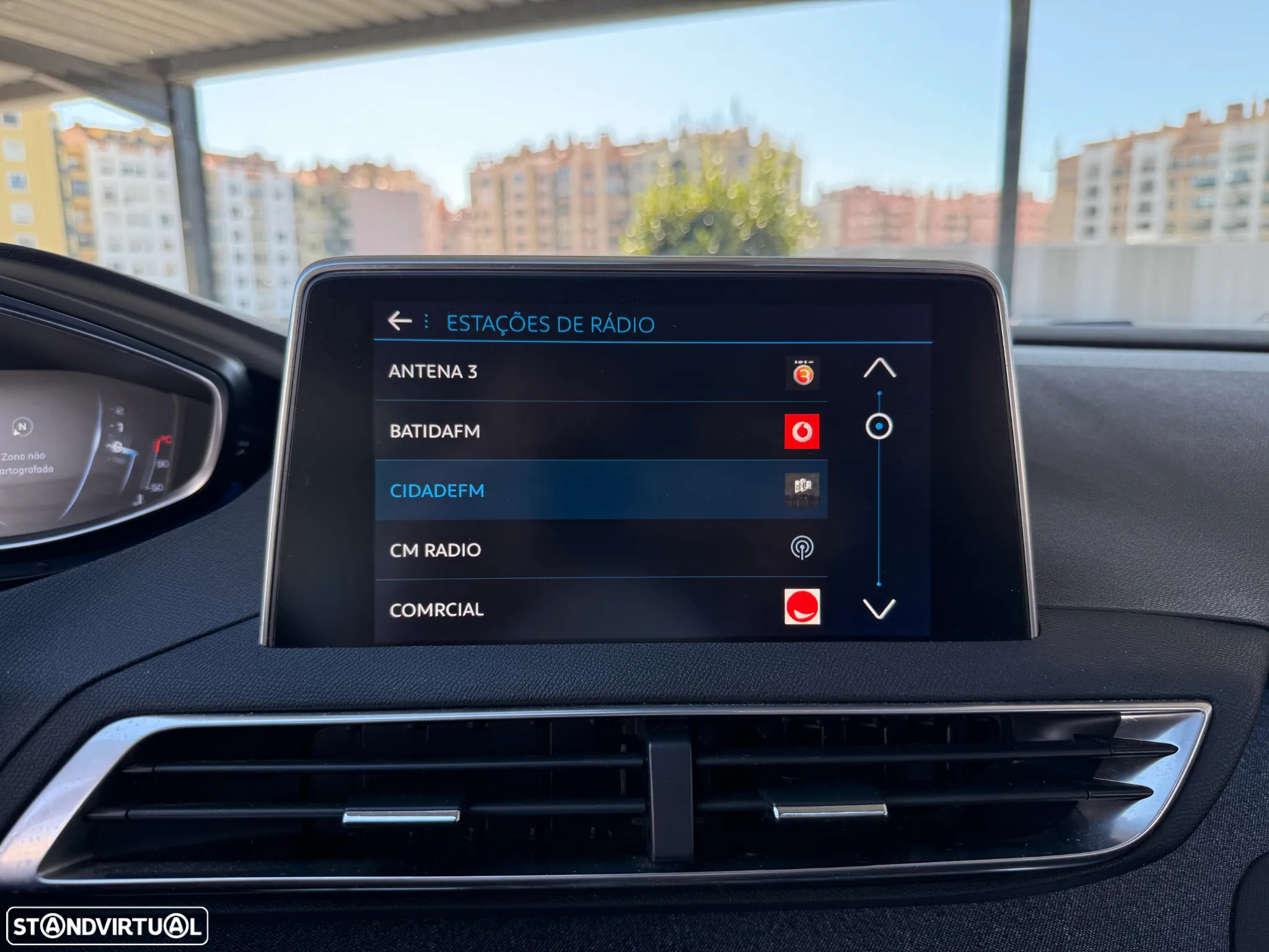 Peugeot 3008 1.6 BlueHDi Allure EAT6 - 31