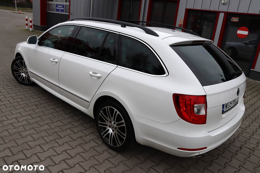 Skoda Superb 1.8 TSI Exclusive - 9