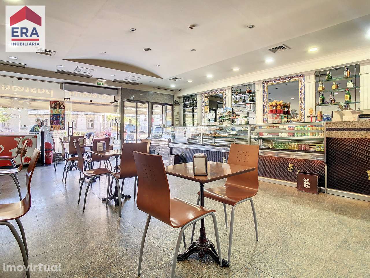 Pastelaria, Almada, Cova da Piedade - Grande imagem: 4/60