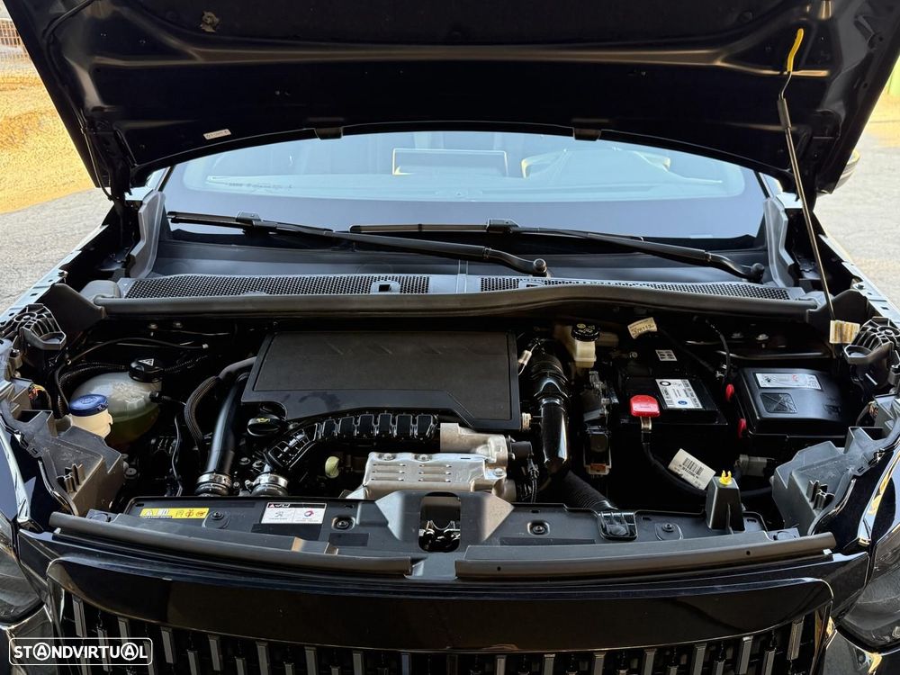Peugeot 2008 1.2 PureTech GT - 48