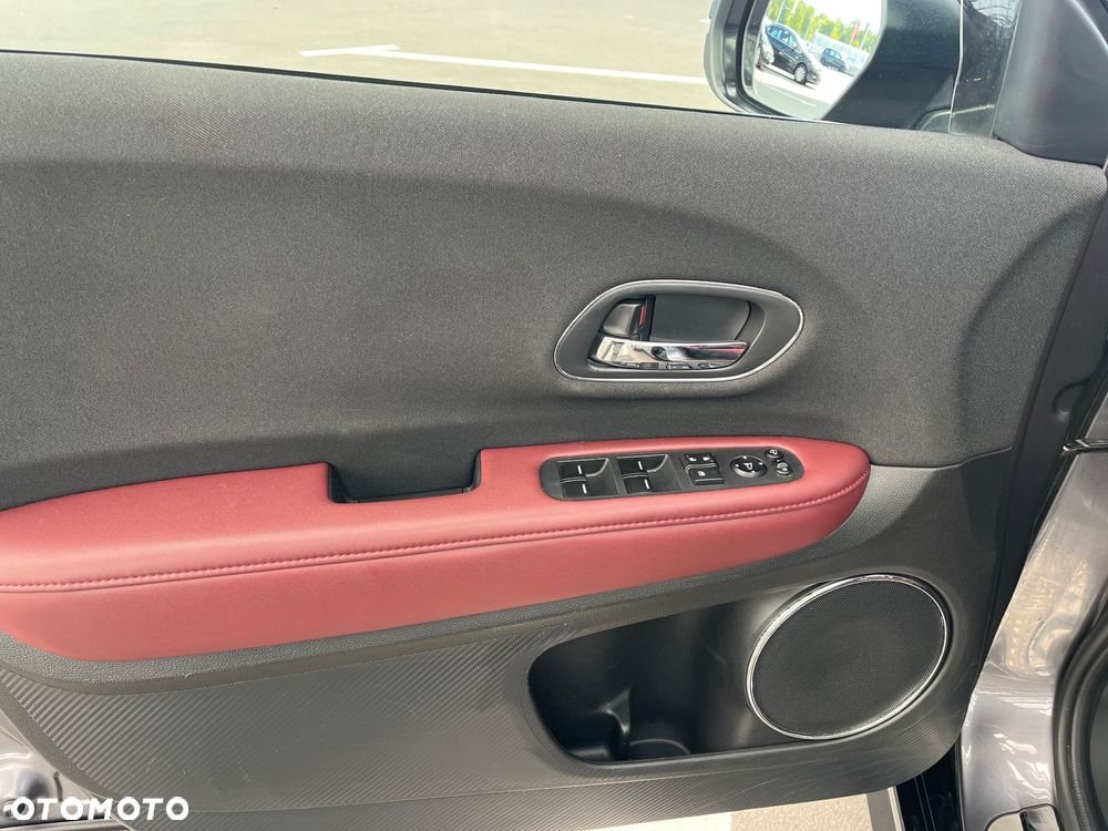 Honda HR-V 1.5 i-VTEC TURBO CVT Sport - 34