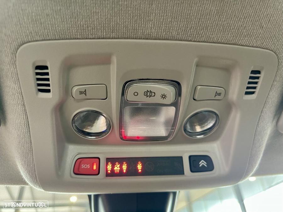 Citroën C3 1.2 PureTech Shine Pack - 22