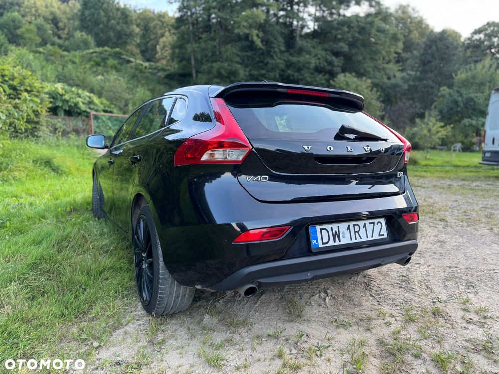 Volvo V40 D3 Base - 4