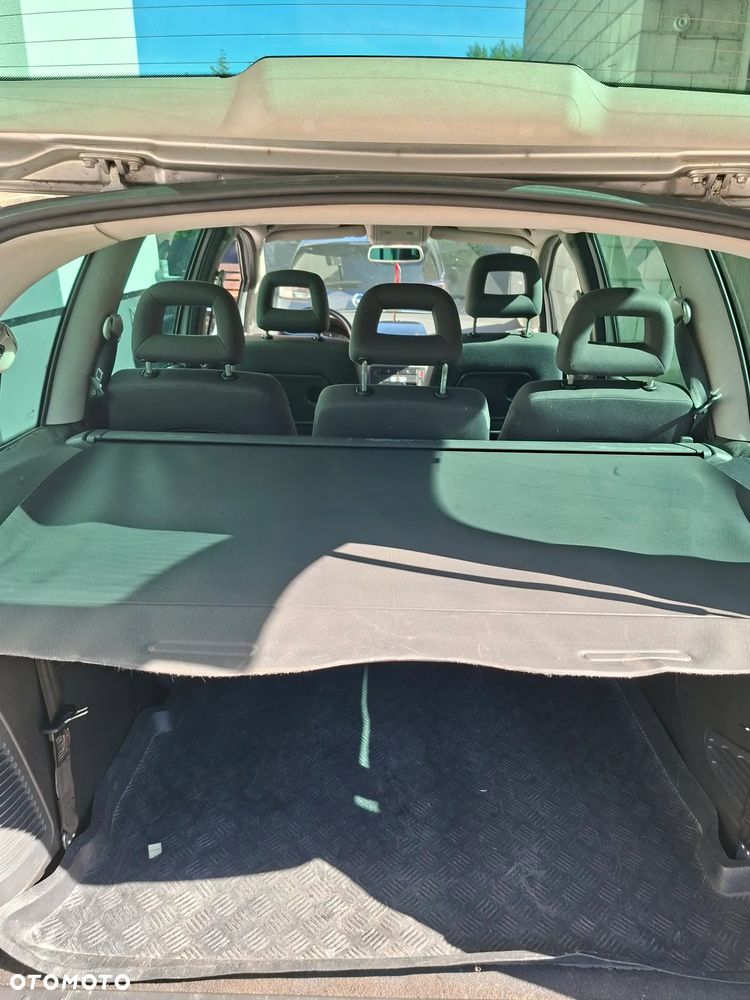 Volkswagen Sharan 1.9 TDI Basis - 7