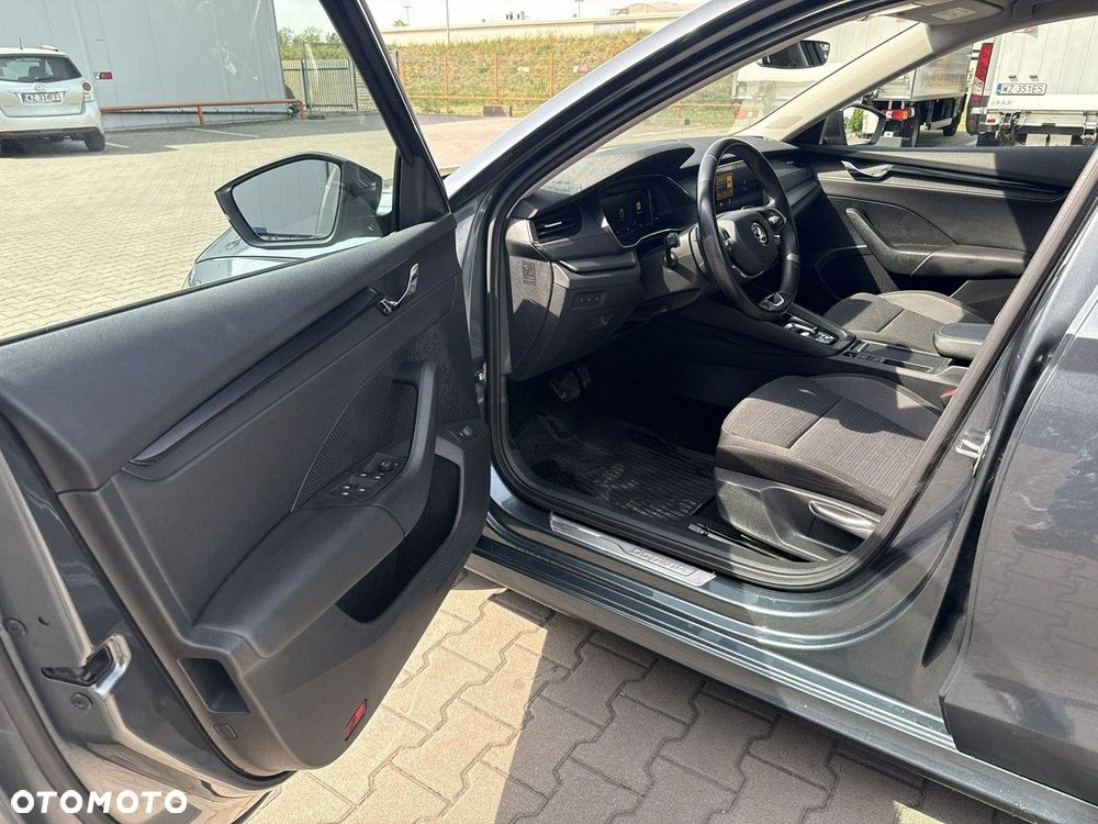Skoda Octavia - 10