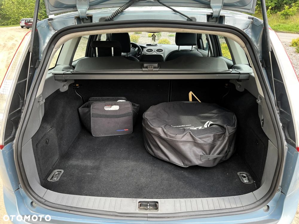 Ford Focus 1.8 Titanium - 15