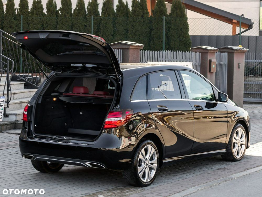 Mercedes-Benz Klasa B 180 (BlueEFFICIENCY) 7G-DCT - 26