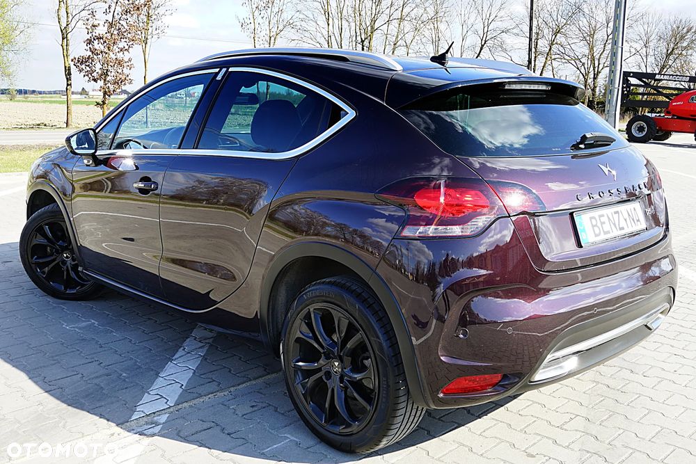 DS Automobiles DS 4 Crossback - 16