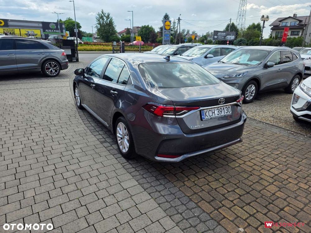 Toyota Corolla - 8