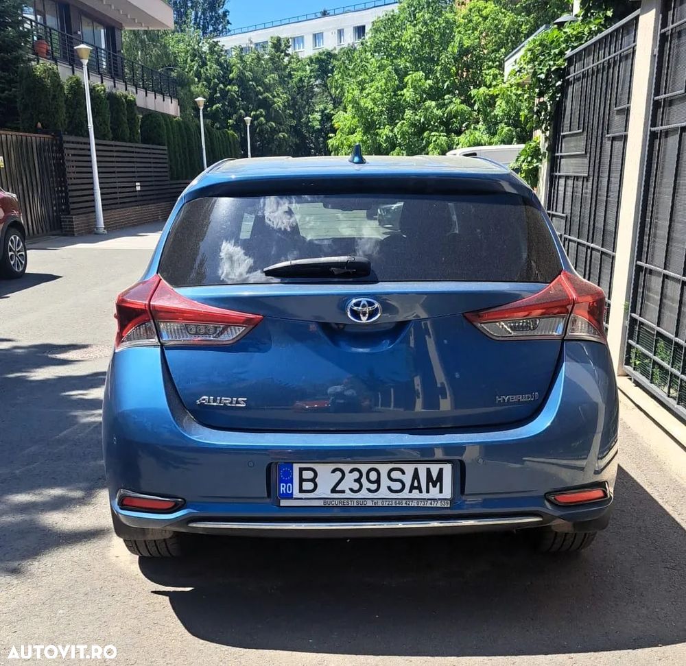 Toyota Auris - 4