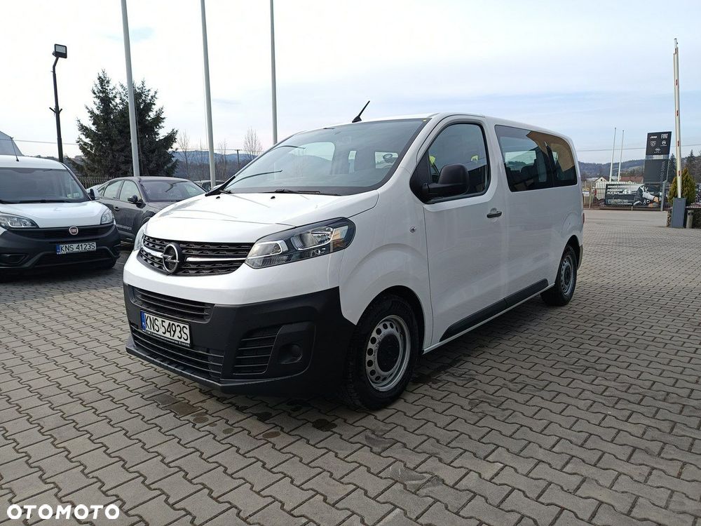 Opel Vivaro - 1