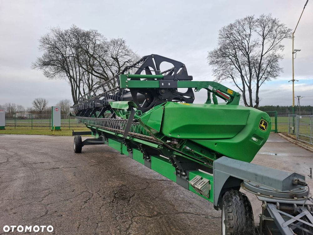 John Deere T660i - 11