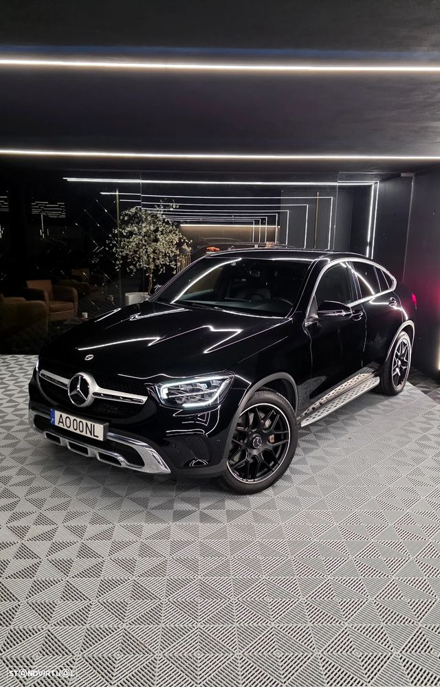 Mercedes-Benz GLC 300 e Coupe 4Matic 9G-TRONIC Avantgarde Advanced - 3