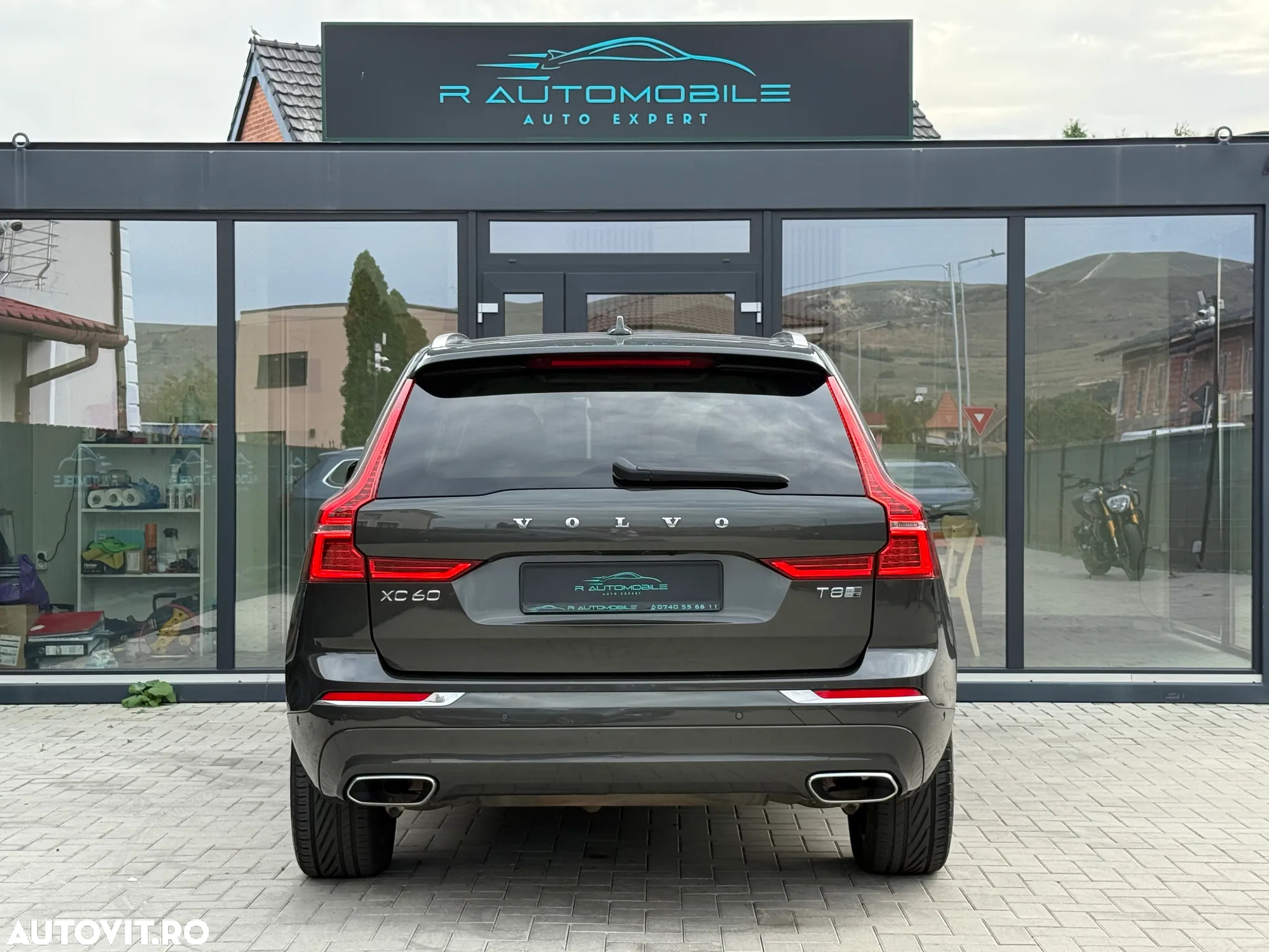 Volvo XC 60 T8 Twin Engine AWD Inscription - 8