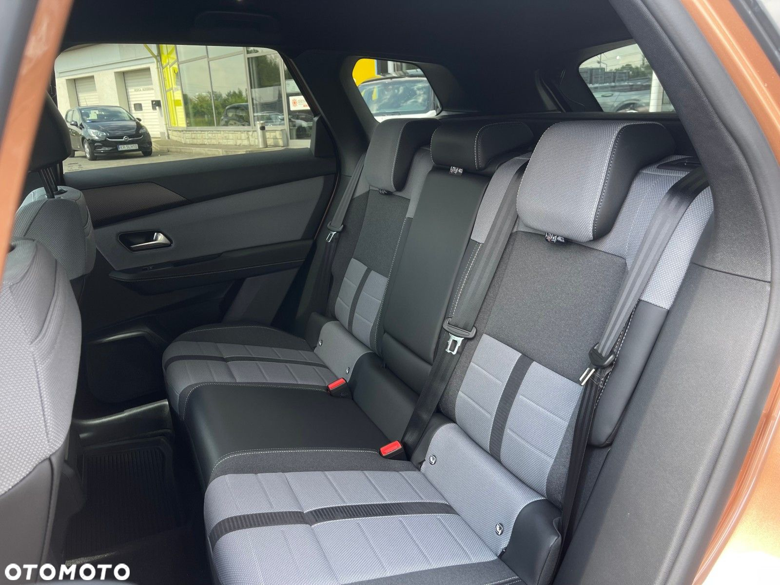 Opel Grandland - 16