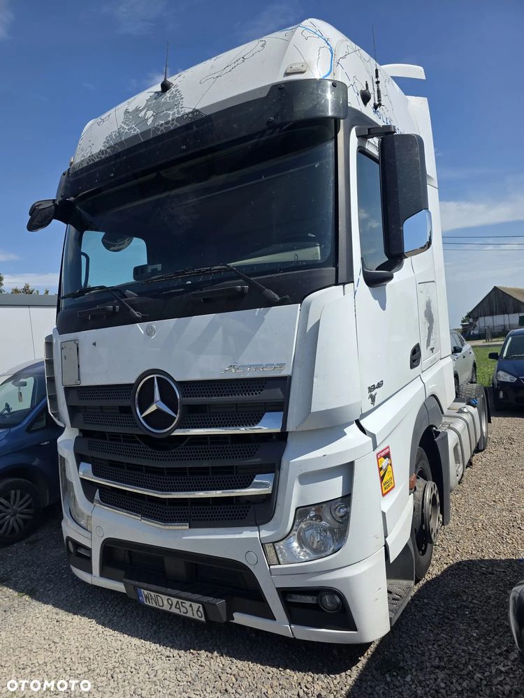 Mercedes-Benz MP4 - 2