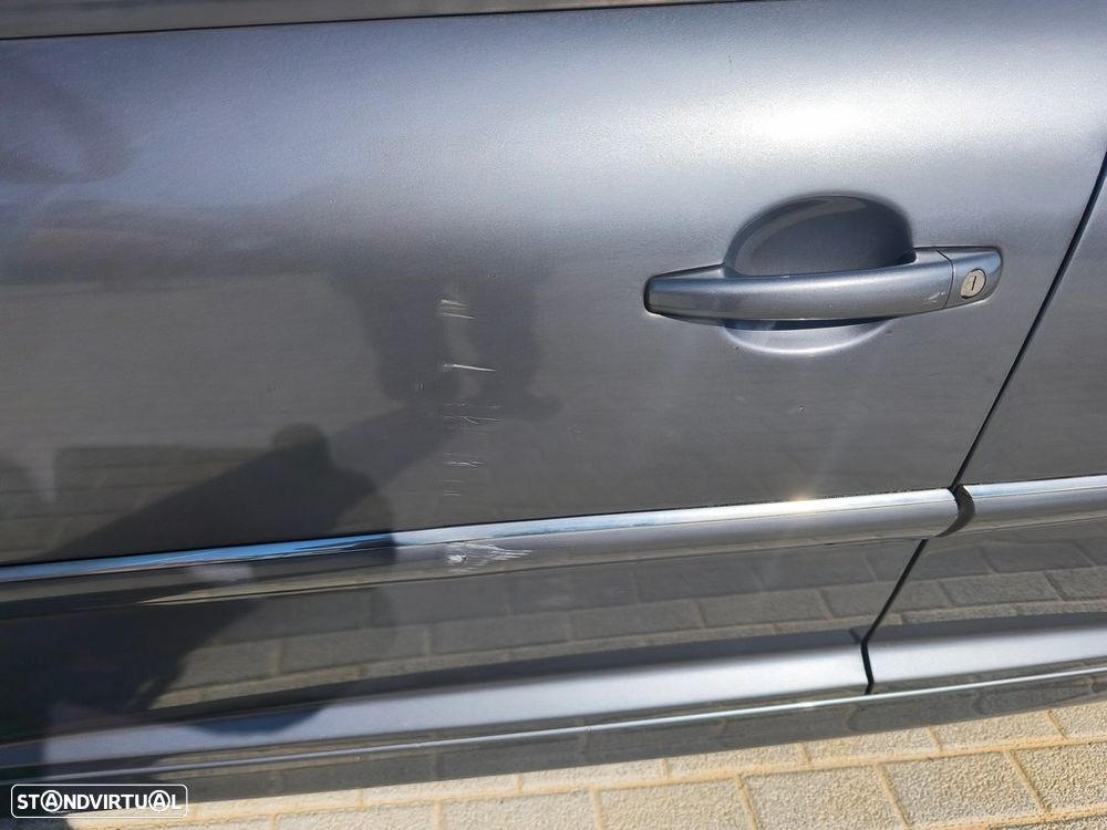 Peugeot 207 1.4 VTi Sportium - 16