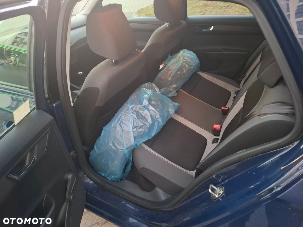 Skoda Fabia 1.0 Ambition - 17