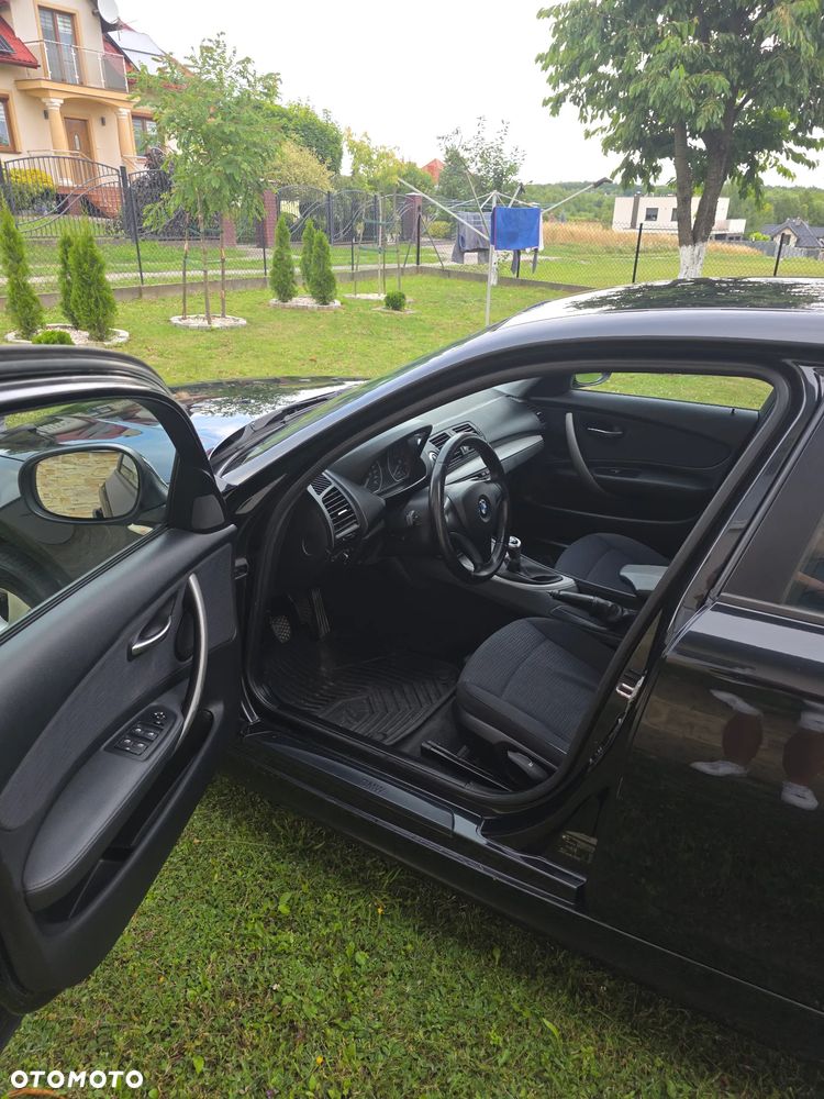 BMW Seria 1 116d - 20