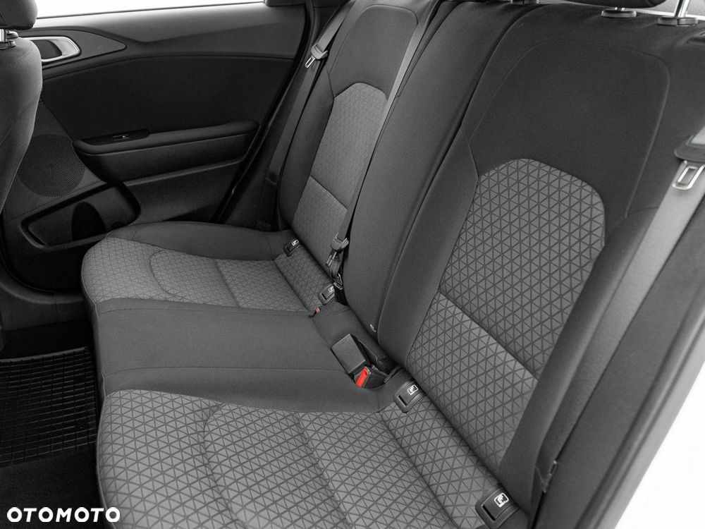Kia Ceed 1.0 T-GDI S - 23