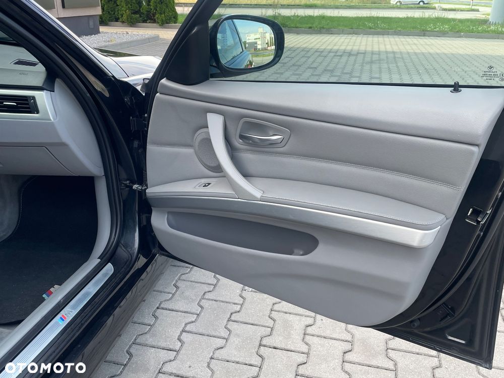 BMW Seria 3 - 20