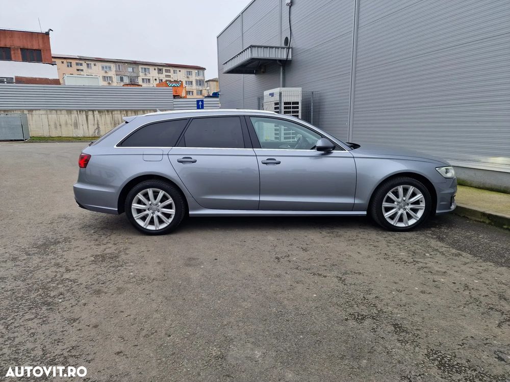 Audi A6 2.0 TDI Ultra DPF S tronic - 37
