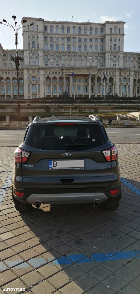 Ford Kuga - 7