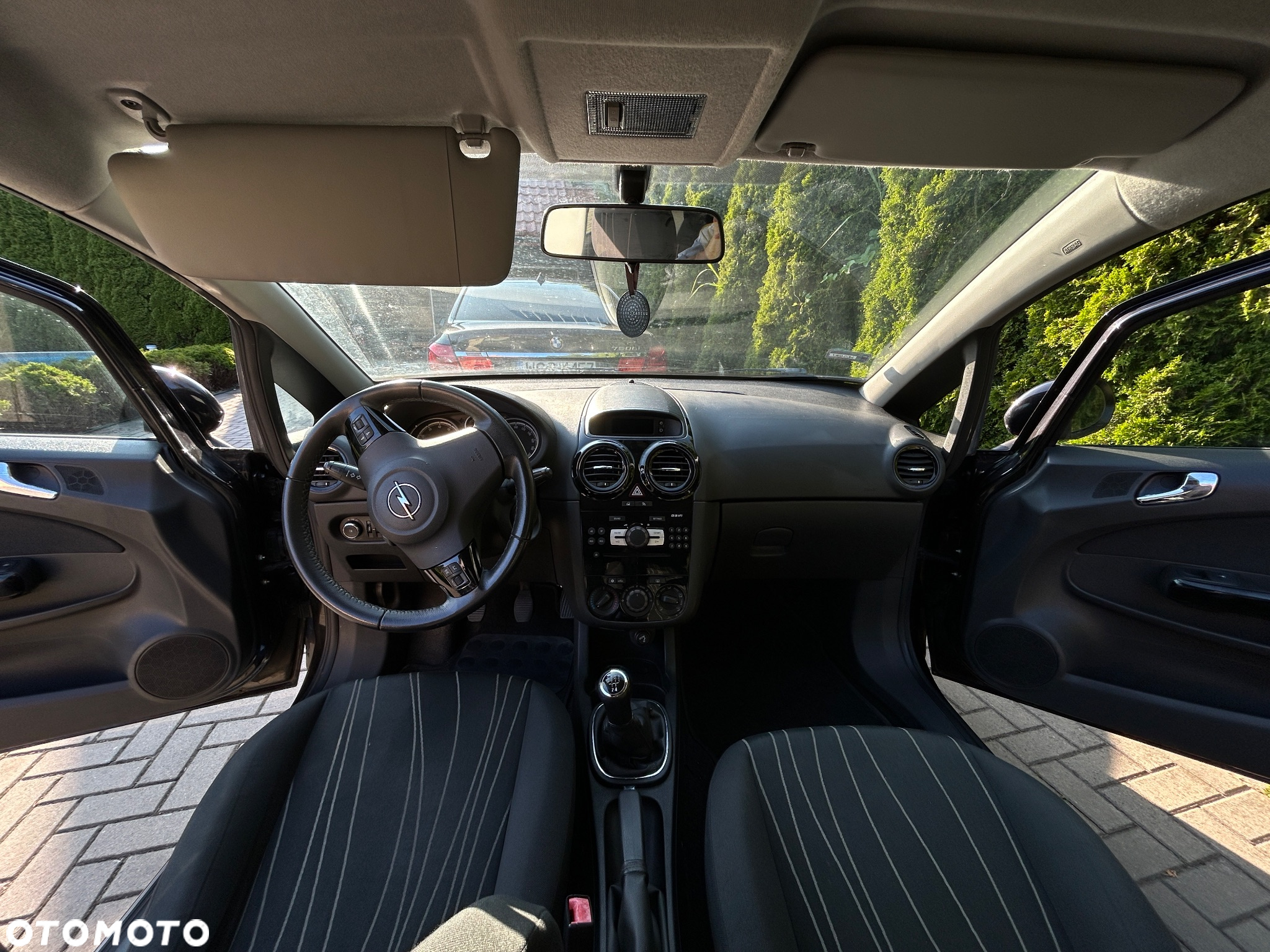 Opel Corsa 1.2 16V 111 - 3