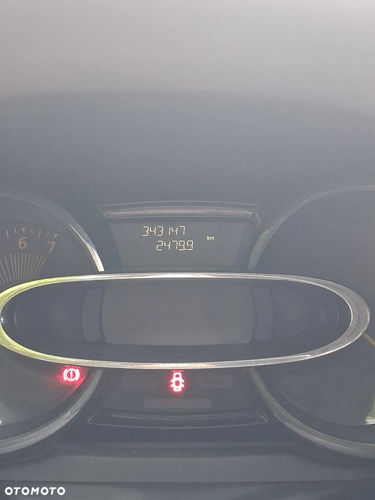 Renault Clio - 7