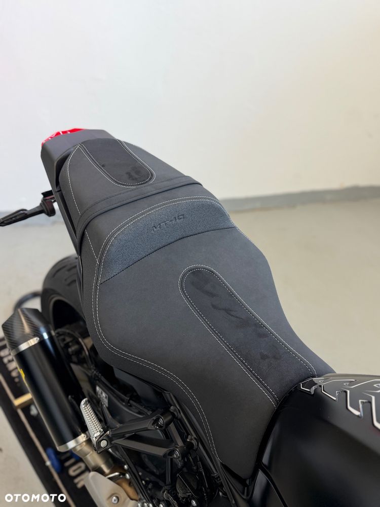 Yamaha MT - 11