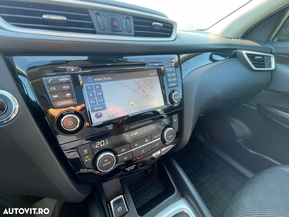 Nissan Qashqai DIG-T Start/Stop Tekna - 7